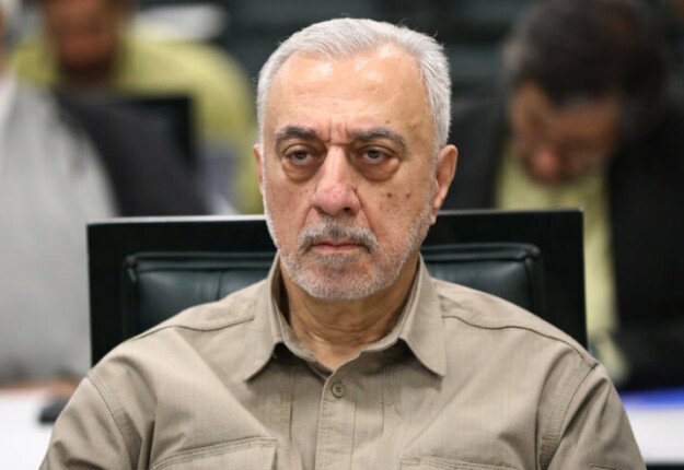 وزير الدفاع الإيراني الجديد يتوعد واشنطن ويطلب من ترامب الخروج بأمان