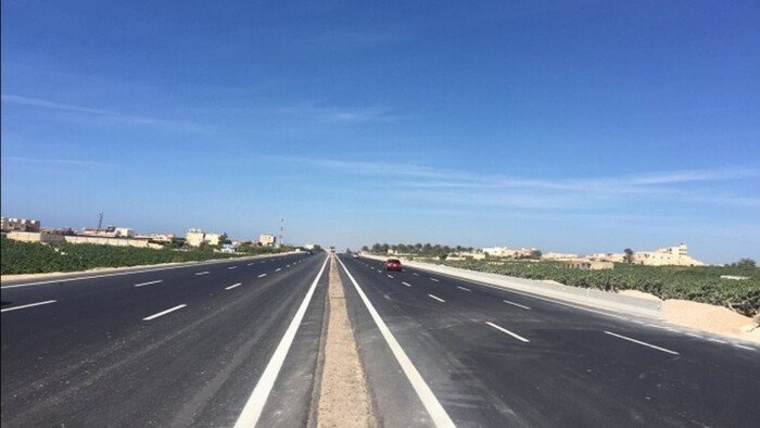 رسوم واشتراكات طريق وادي النطرون – العلمين الجديدة بعد الزيادة