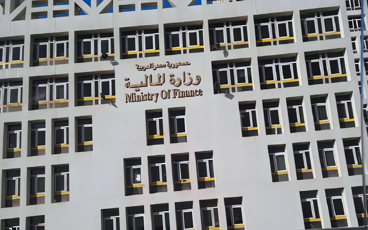 بعد رفع تصنيف مصر الائتماني.. «المالية»: الإصلاحات الاقتصادية تعزز النمو والاستقرار المالي