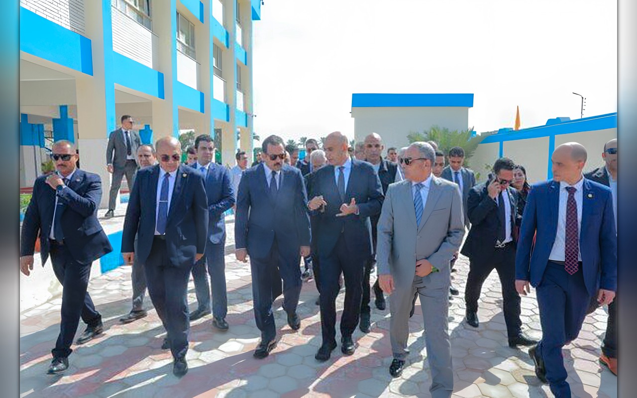 جولة تفقدية لوزير التعليم ومحافظ الإسماعيلية ورئيس جهاز «مستقبل مصر» بمدرسة التكنولوجيا التطبيقية