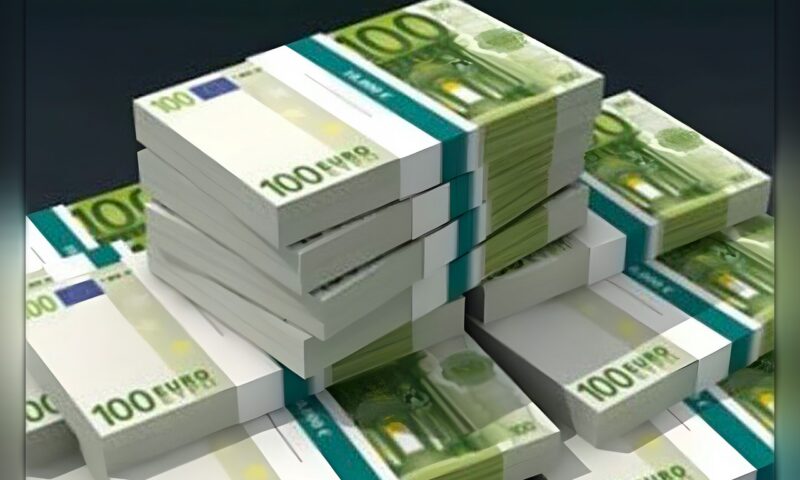 سعر اليورو مقابل الجنيه المصري اليوم السبت 17 أكتوبر 2026 بيعًا وشراءً