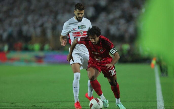 أحمد عبد الحليم: قائمة الأهلي أقوى من الزمالك ومواجهة الجيش الرواندي صعبة