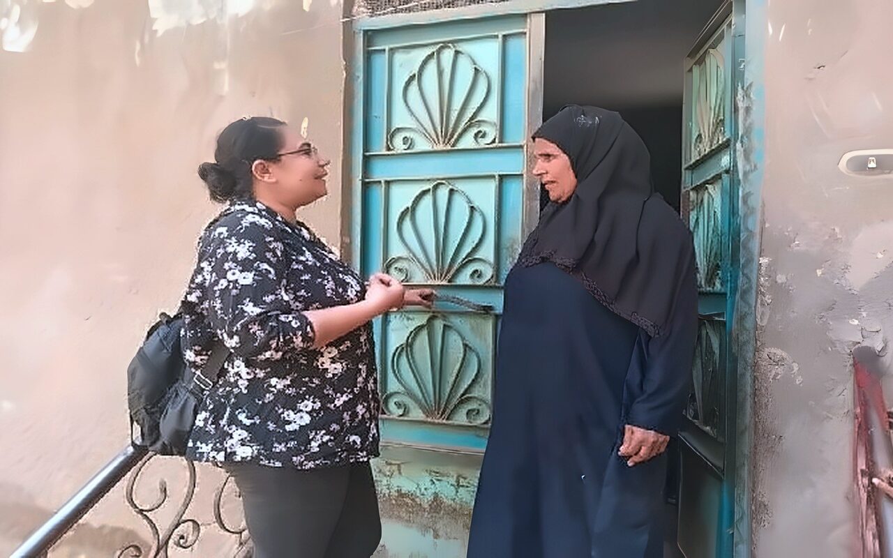 «القومي للمرأة» بسوهاج يطلق حملة طرق الأبواب لتعزيز الوعي المجتمعي