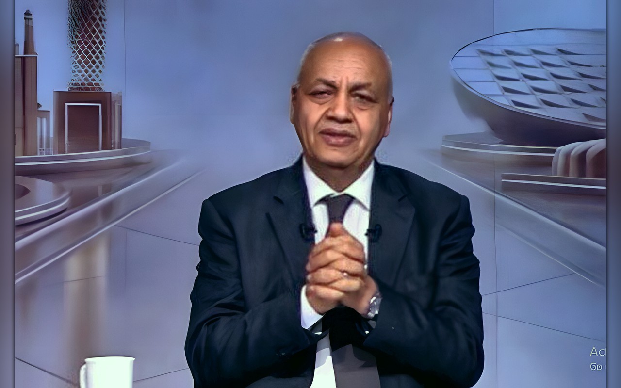 مصطفى بكري: مصر تجمع بين دعم الأمن العربي والتحرك الدبلوماسي لاحتواء الصراعات
