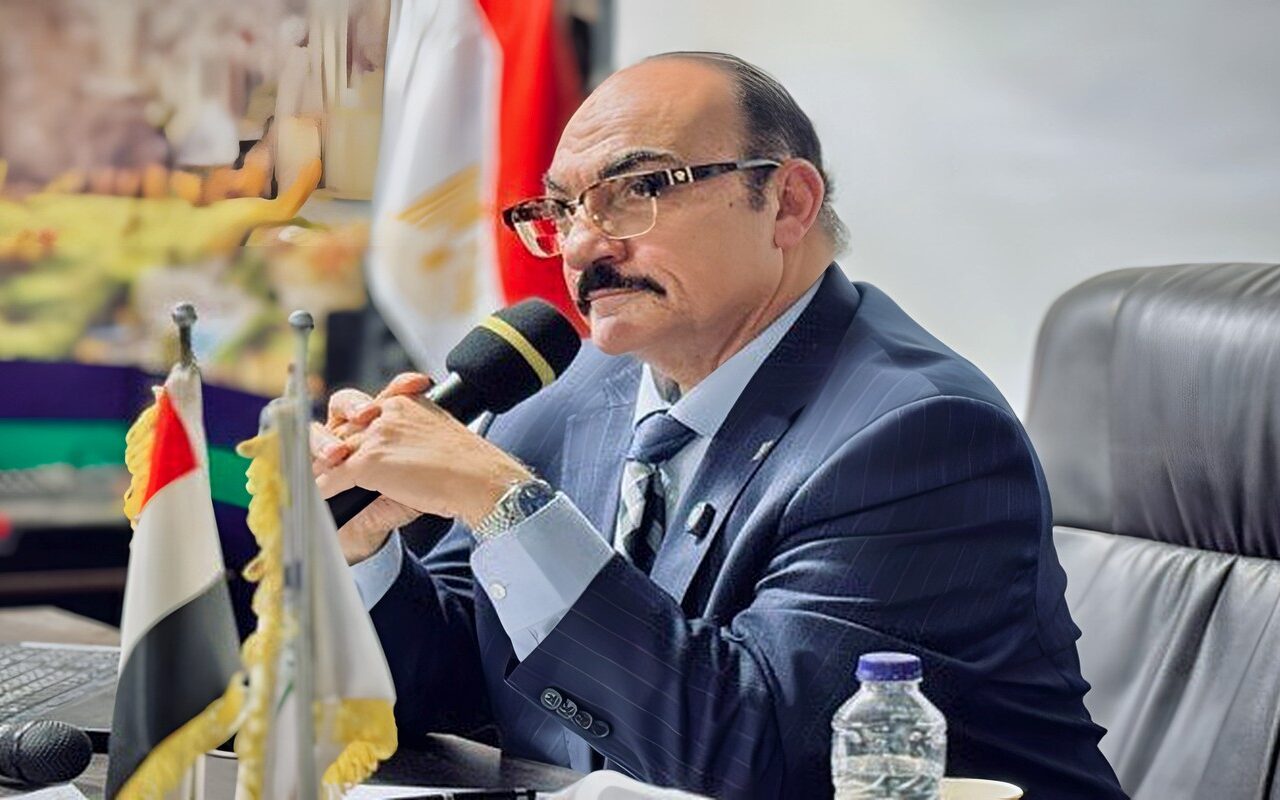 رضا فرحات ردا على سموتريتش: مصر لم تسترد سيناء بالكلمات في 1973.. وتعرف جيدا كيف تحمي أرضها