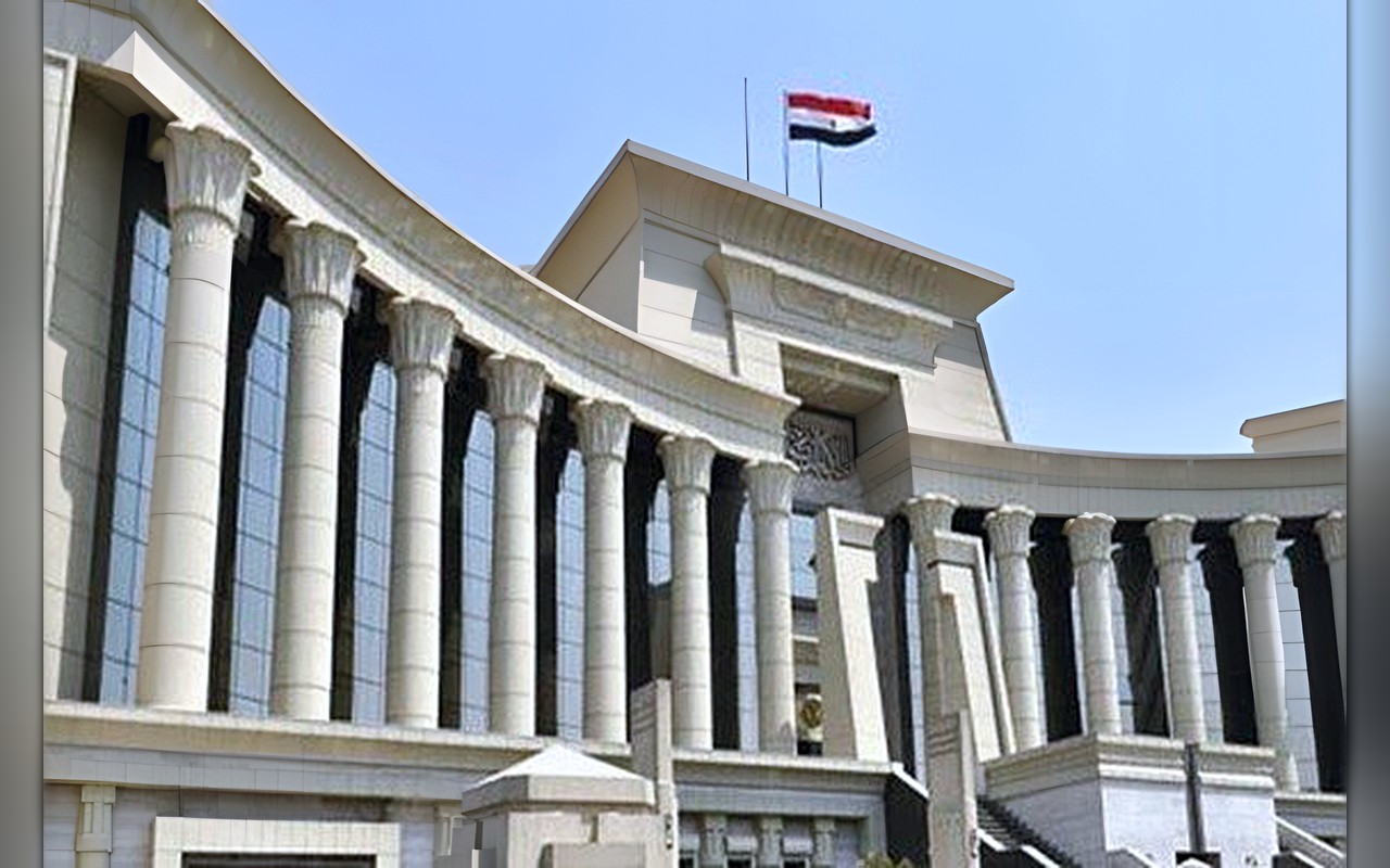 «الدستورية العليا» ترفض الطعن على عقوبات البناء المخالف على أراضي الدولة والأراضي الزراعية