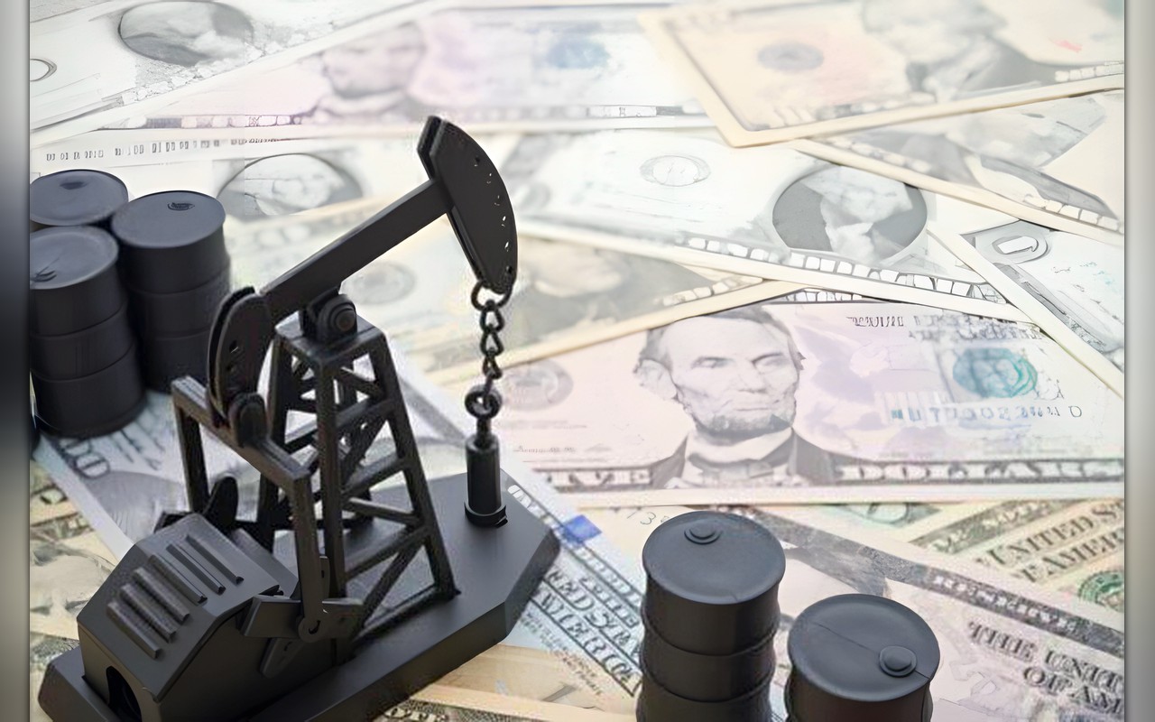 أسعار النفط تتراجع رغم توترات الشرق الأوسط.. برنت فوق 104 دولارات والأسواق تترقب إعلان ترامب