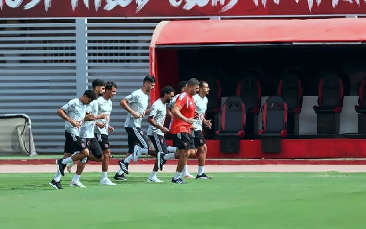 الأهلي يستأنف تدريباته استعدادًا لمواجهة بترول أسيوط في كأس عاصمة مصر