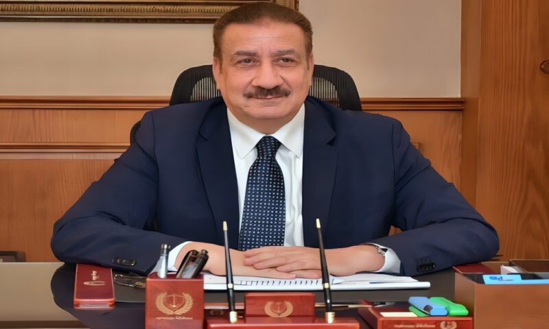 لوجود حشرات زاحفة.. محافظ بورسعيد يصدق على غلق محل ألبان بحي العرب لمخالفته الاشتراطات الصحية