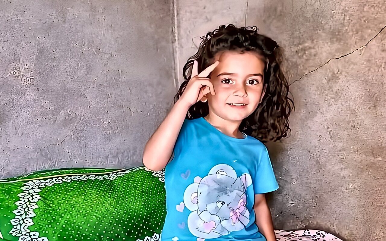 لسرقة قرطها الذهبي.. .أمن الفيوم يكشف لغز مقتل الطفلة ندى ويضبط المتهمة