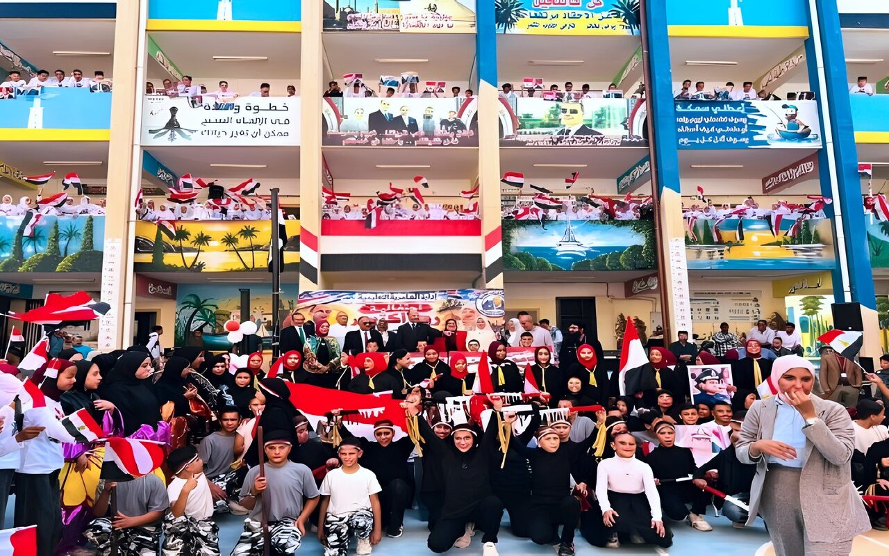 مدير تعليم الإسكندرية يشهد احتفالية العامرية التعليمية بذكرى انتصارات حرب أكتوبر المجيدة