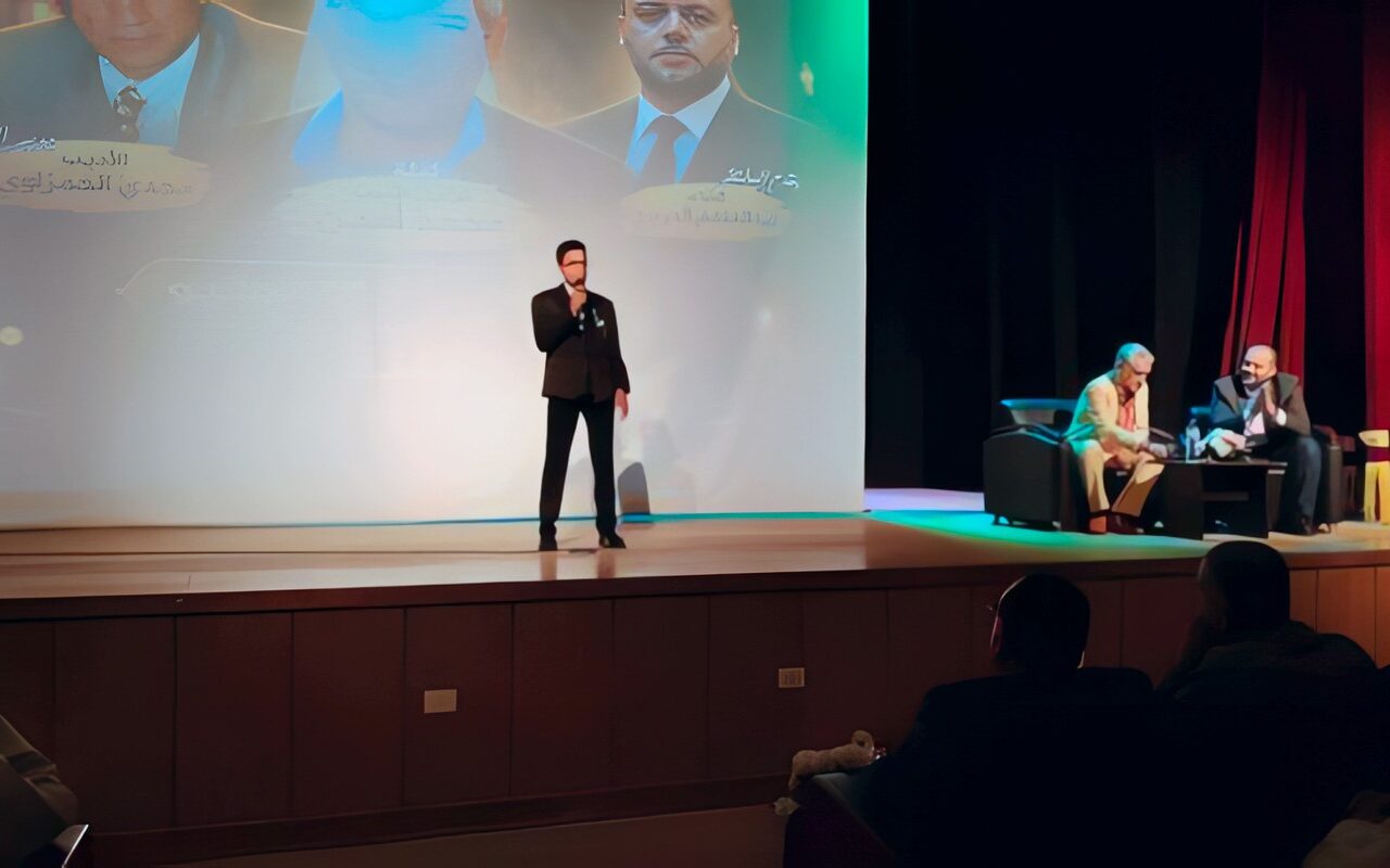 ملتقى «ويبقى الشعر» بالمحلة الكبرى يحتفي بإرث الأديب الراحل محمد أمين في ليلته الثالثة