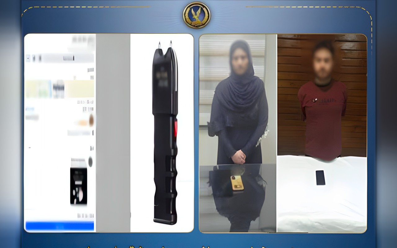 ضبط سيدة وسائق بتهمة الترويج لبيع صواعق كهربائية عبر مواقع التواصل
