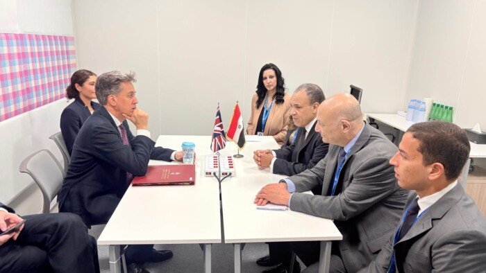 مصر وبريطانيا تشددان على ضرورة الوقف الفوري للاعتداءات على السعودية