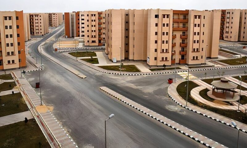 تقسيط حتى 7 سنوات.. الإسكان تطرح 16 وحدة إدارية في 6 أكتوبر