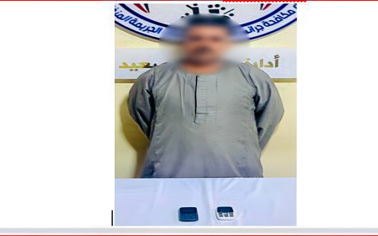 استولى على بيانات بطاقات الدفع الإلكتروني.. ضبط عاطل بالمنيا متهم بالنصب على المواطنين