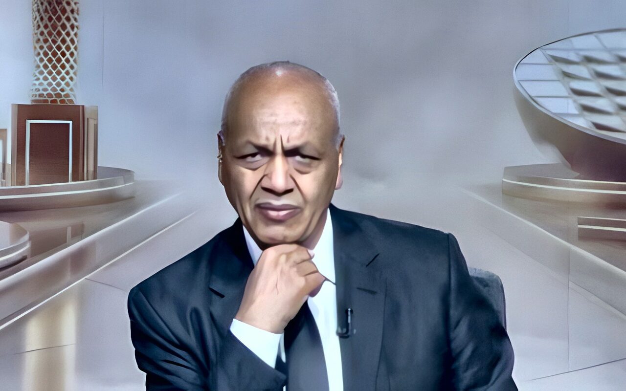 مصطفى بكري: استخدام «أم القنابل» لا يعني إنهاء القدرات النووية الإيرانية
