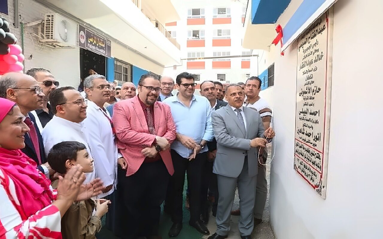 محافظ الشرقية يفتتح وحدة الغسيل الكلوي بشبرا النخلة بعد تطويرها ورفع كفاءتها