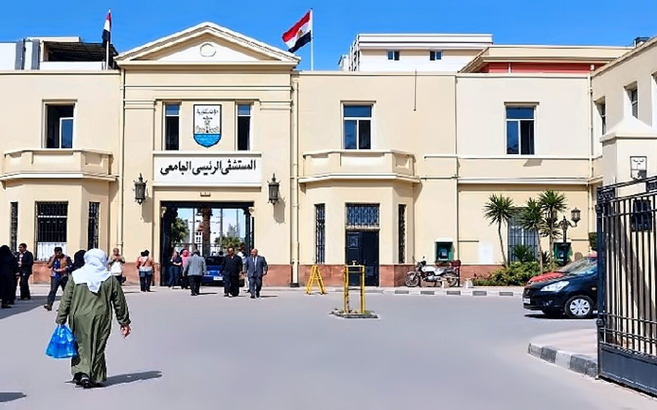 خلال شهر.. إجراء 2100 عملية جراحية بالمستشفى الرئيسي الجامعي بالإسكندرية