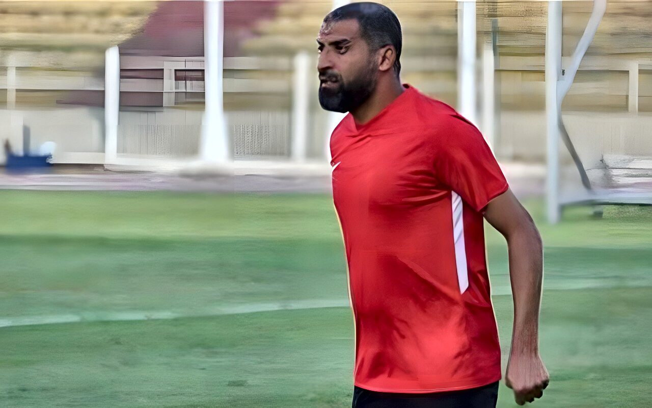 نقل جمعة مشهور إلى المستشفى بعد تعرضه لأزمة قلبية خلال مواجهة الاتحاد السكندري
