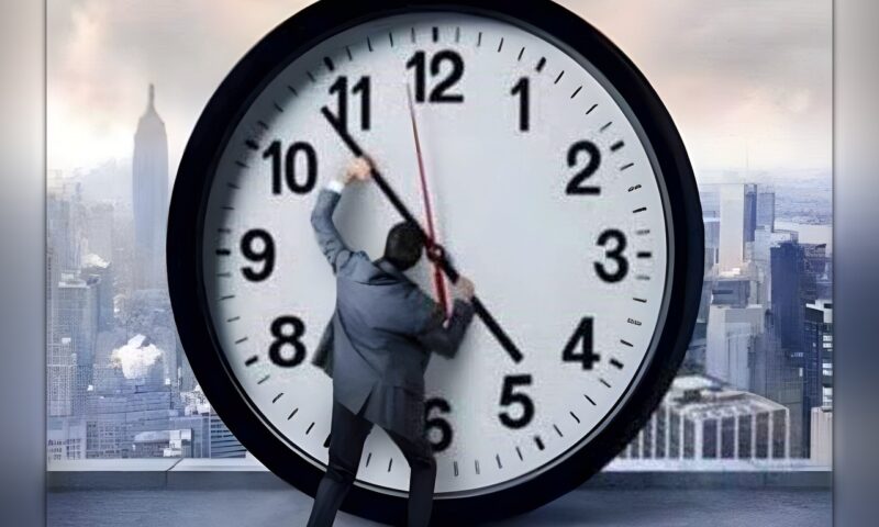 التوقيت الشتوي 2026 في مصر.. موعد تغيير الساعة وتأخيرها 60 دقيقة