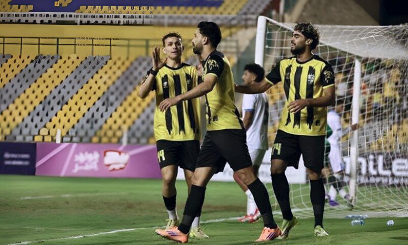 التشكيل الرسمي لمباراة المقاولون العرب وزد في الدوري
