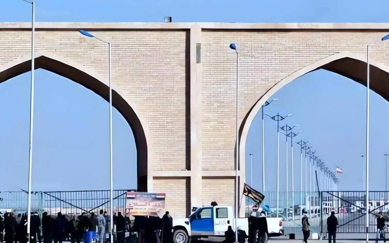 العراق يشدد إجراءاته الأمنية ويغلق منفذ الشيب مع إيران لمنع التهريب
