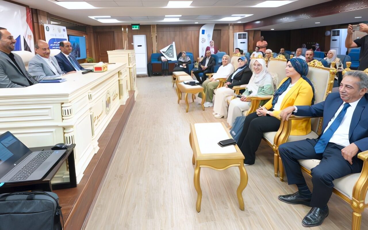 محافظ أسيوط يبحث مع «الفاو» تعزيز التنمية الزراعية ضمن مشروع «الاتحاد الأوروبي من أجل حياة كريمة»