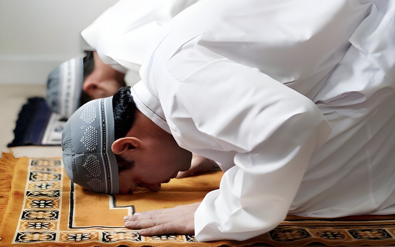 أذان الفجر.. مواقيت الصلاة اليوم الجمعة 2 أكتوبر 2026