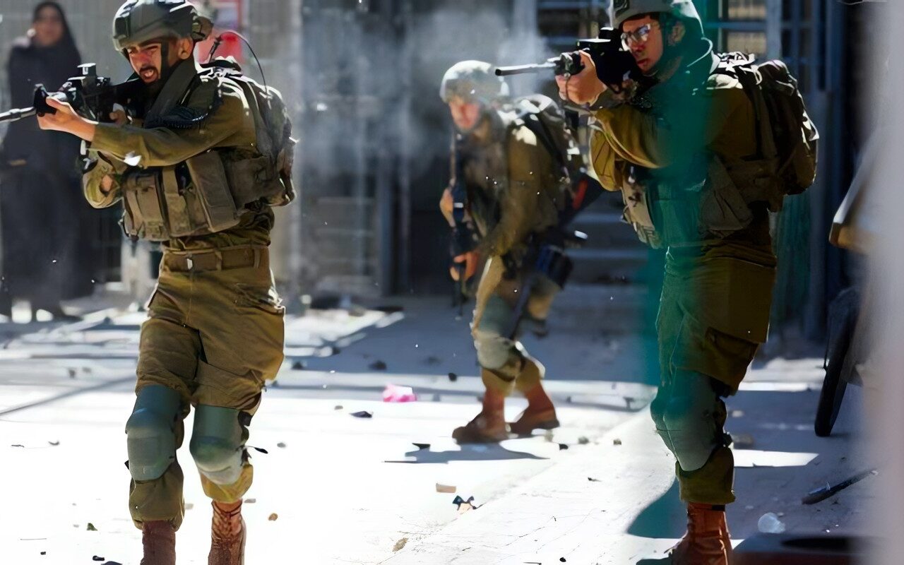إصابة 5 إسرائيليين في هجوم مسلح بالضفة الغربية ومقتل شخصين
