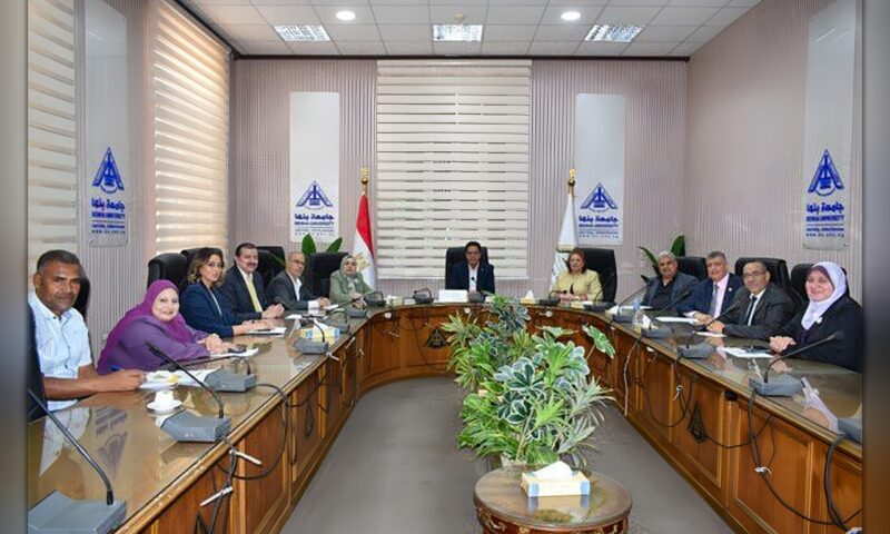 رئيس جامعة بنها يترأس اجتماع مجلس إدارة البرامج المزدوجة مع جامعة كانتربري كرايست تشيرش