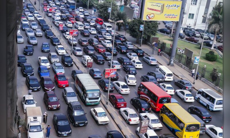 الحالة المرورية اليوم الأربعاء.. زحام على المحاور الرئيسية بالقاهرة والجيزة