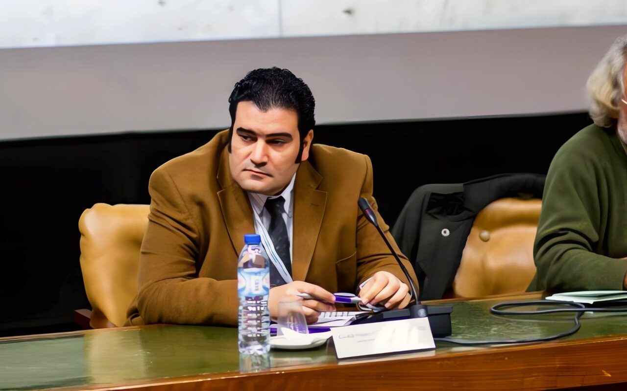 «اختراق الأنظمة» بين الواقع وأفلام الخيال العلمي.. هل دخل الذكاء الاصطناعي مرحلة الكذب والمراوغة وابتزاز البشر؟