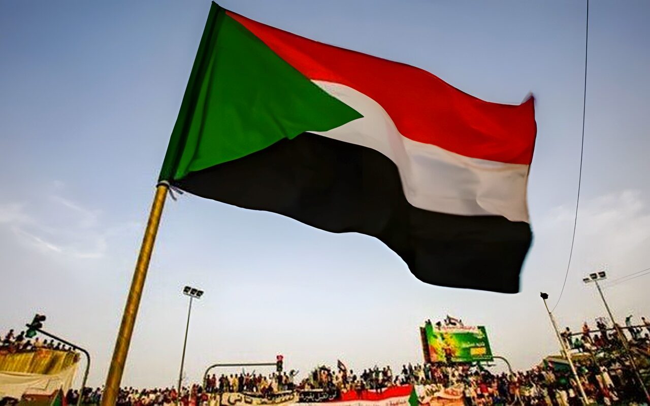 قمة العلمين الرباعية تؤكد دعم وحدة وسلامة السودان.. وترفض أي مساس بسيادته أو مساندة المرتزقة