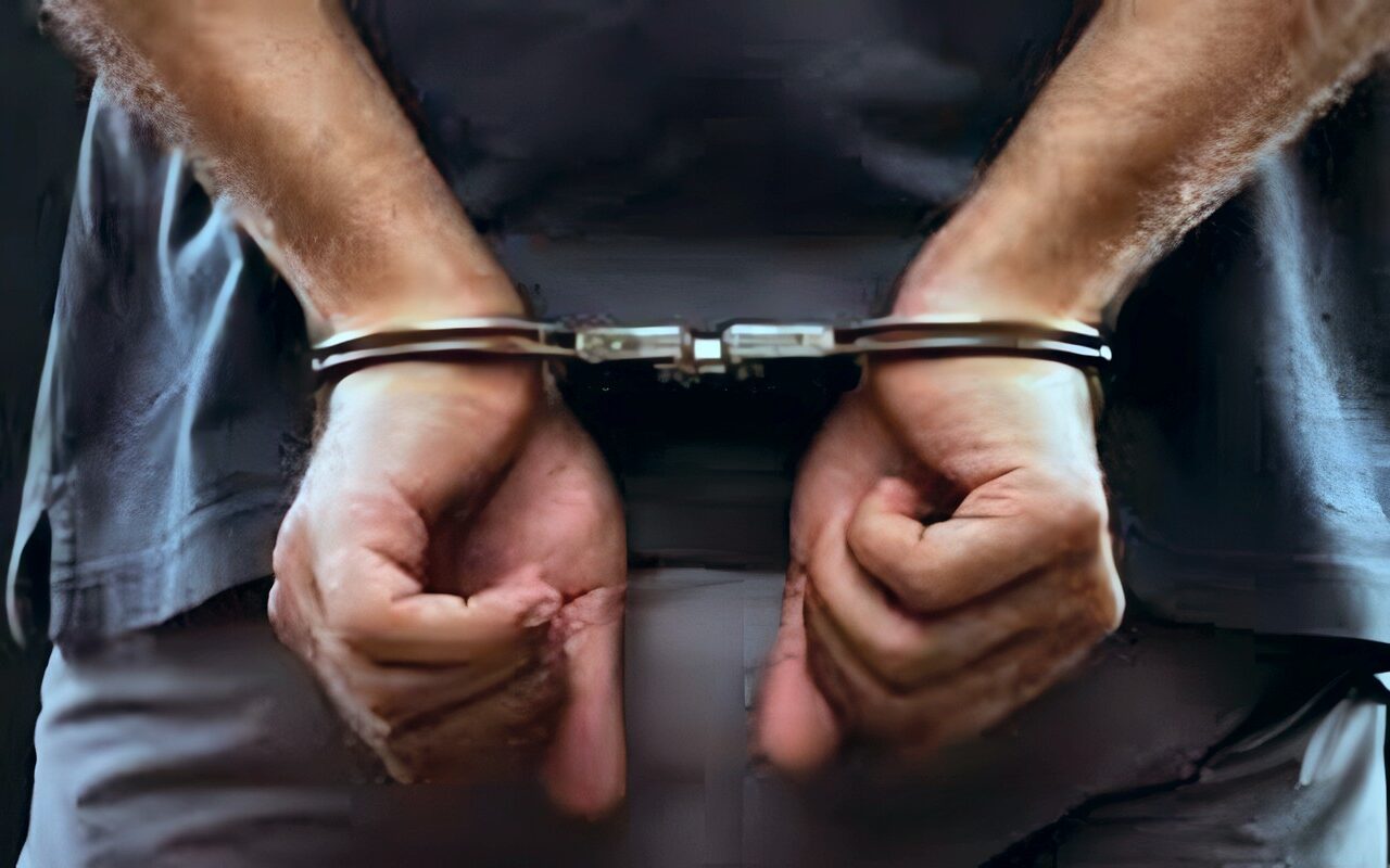 ضبط 5 متهمين بالتعدي على شاب وإنهاء حياته داخل شونة خردة بالشرقية