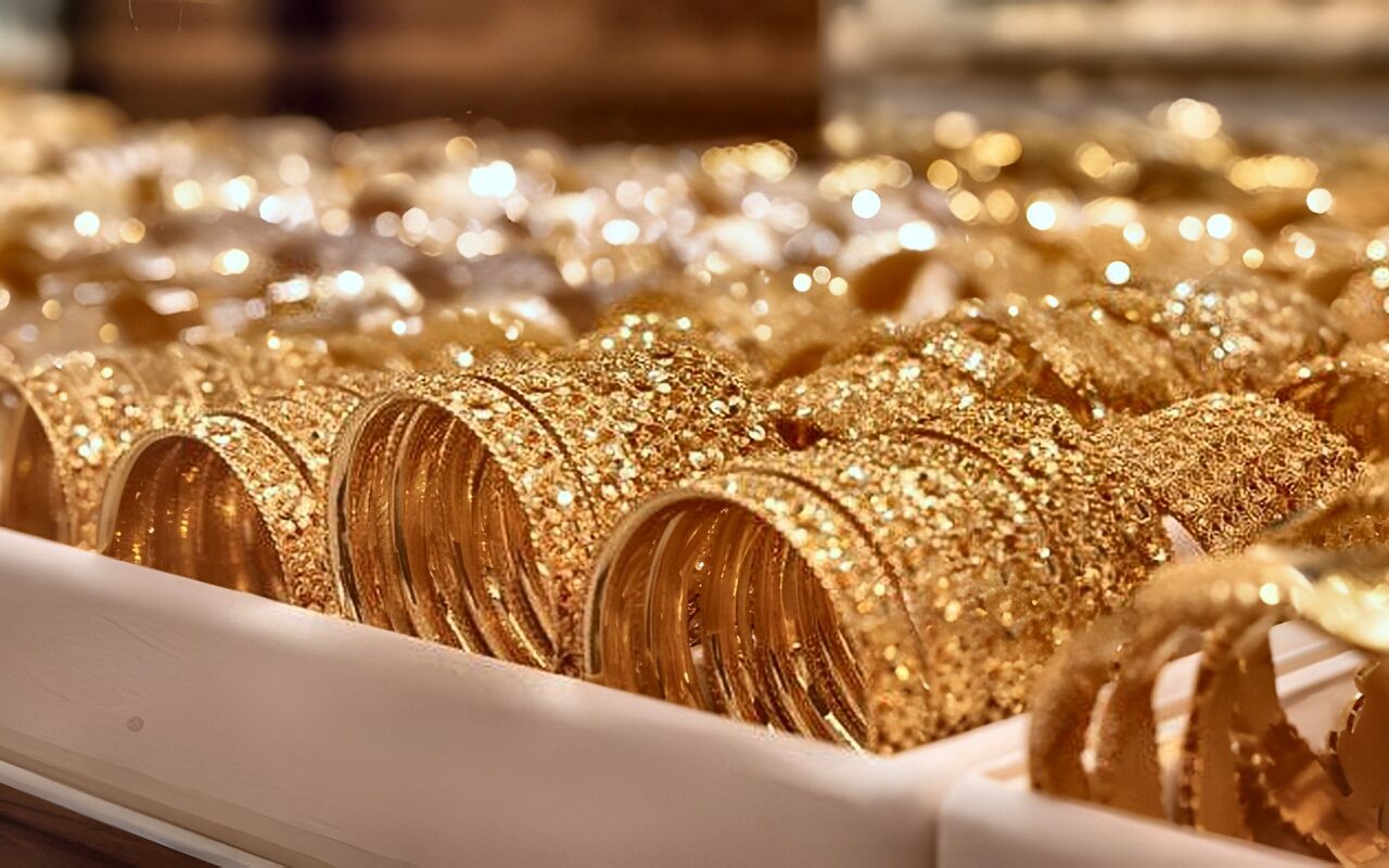 عاجل| سعر الذهب بنهاية التعاملات المسائية اليوم الإثنين 12 أكتوبر 2026