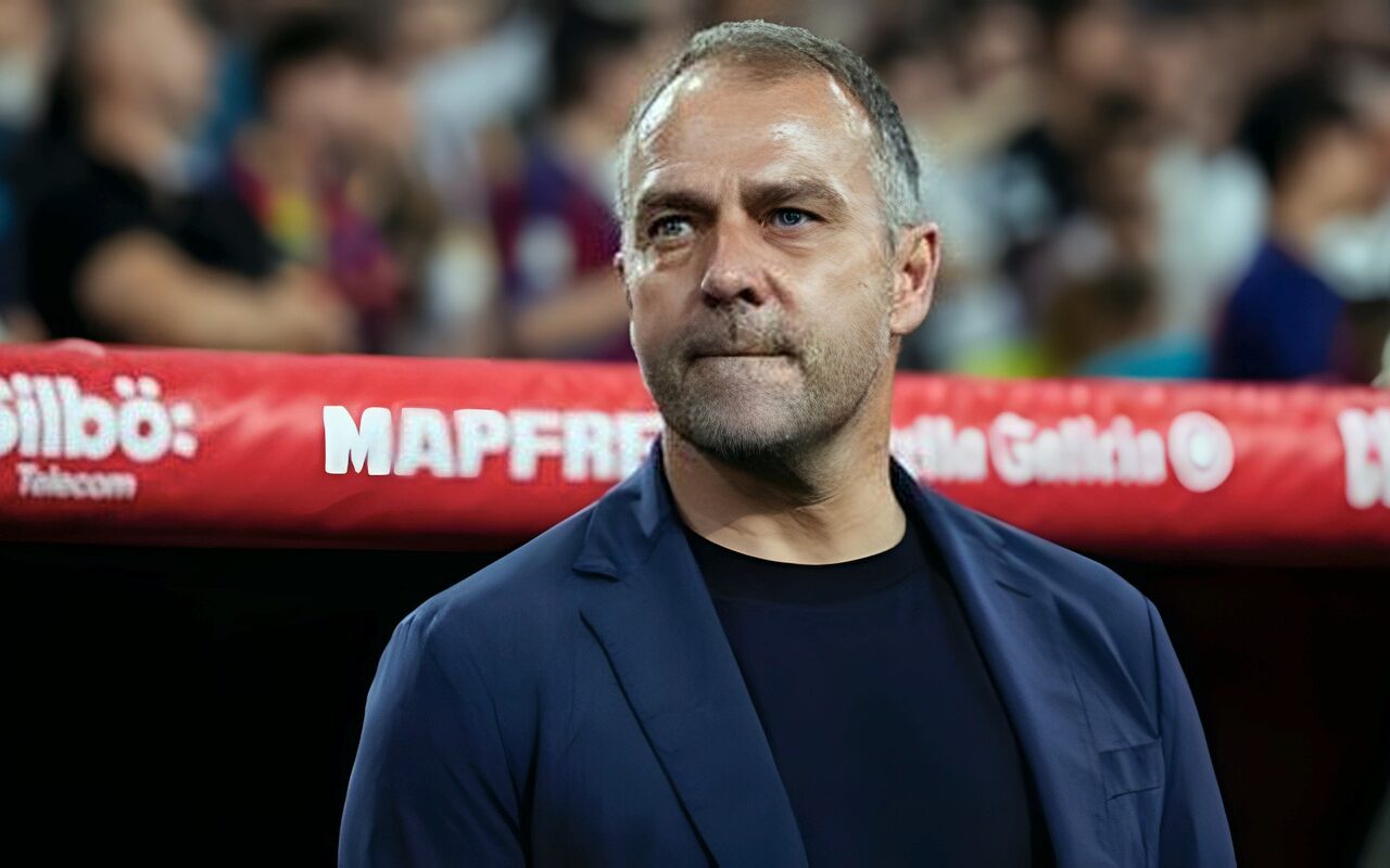 هانز فليك يعلن تشكيل برشلونة أمام خيتافي في الدوري الإسباني