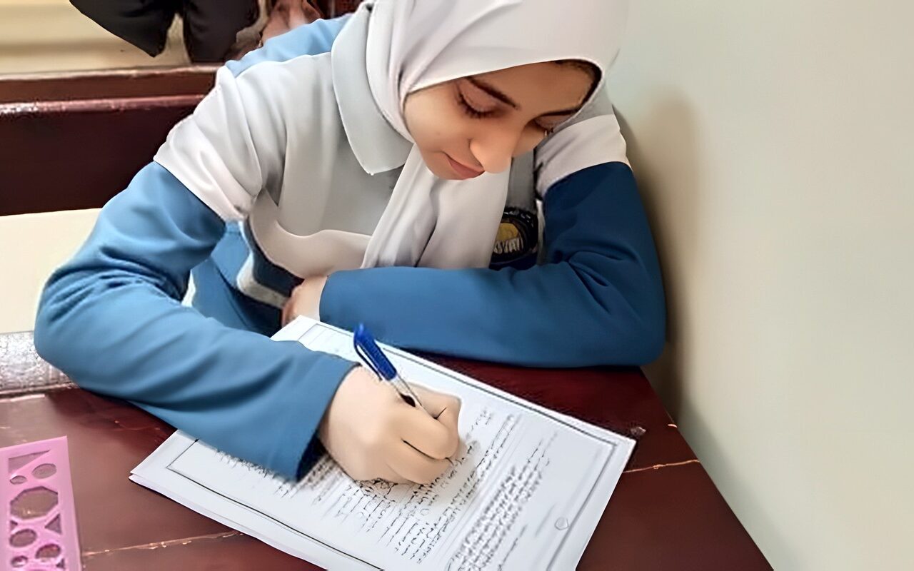 استمارة الصف الثالث الإعدادي.. رابط وخطوات التسجيل والشروط والأوراق المطلوبة
