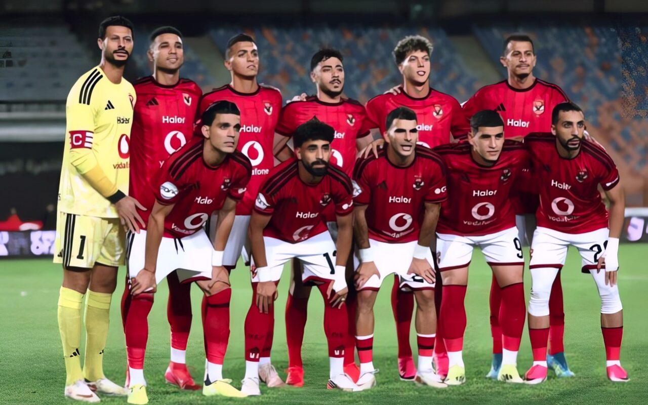 اتحاد الكرة يعلن حكم مباراة الأهلي والقناة في الدوري المصري