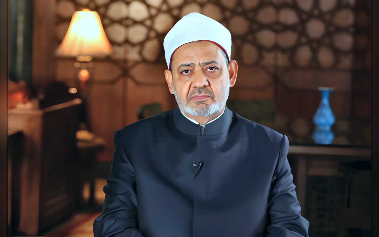 مصطفى بكري: دعوة شيخ الأزهر للسلام لا تتعارض مع دعم السعودية وحماية الأمن القومي