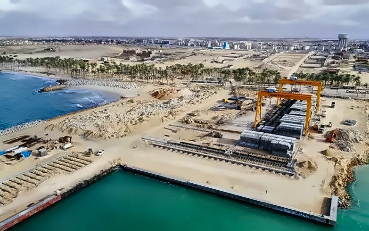 من تحرير الأرض إلى بناء المستقبل.. كيف تحولت سيناء إلى قلب للتنمية؟ | فيديو