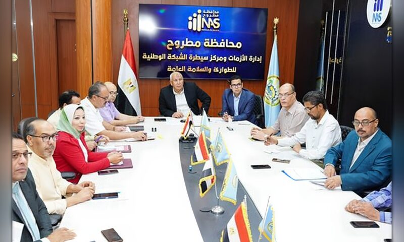 محافظ مطروح يوجه بسرعة إنهاء طلبات تقنين أراضي الدولة