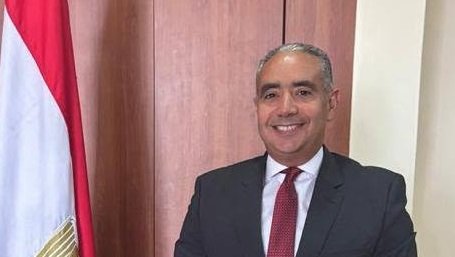 سفير مصر في أوغندا يكشف كواليس استعدادات الأهلي لمواجهة كيتارا
