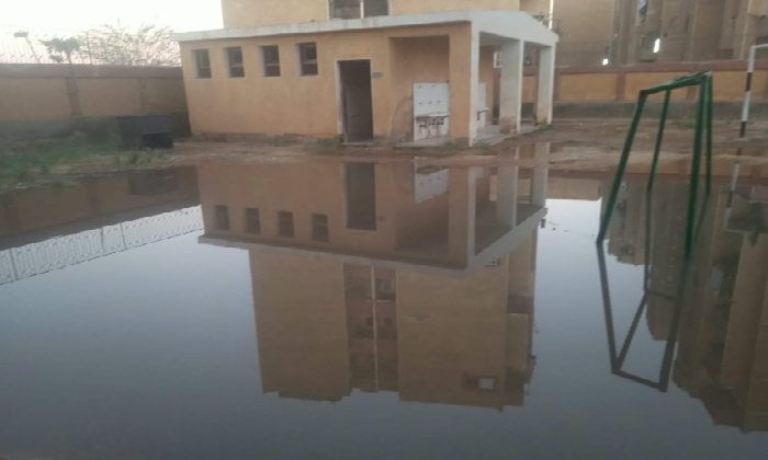 محافظ سوهاج يوجه بتطهير محيط مدرسة الصباح بجرجا من مياه الصرف