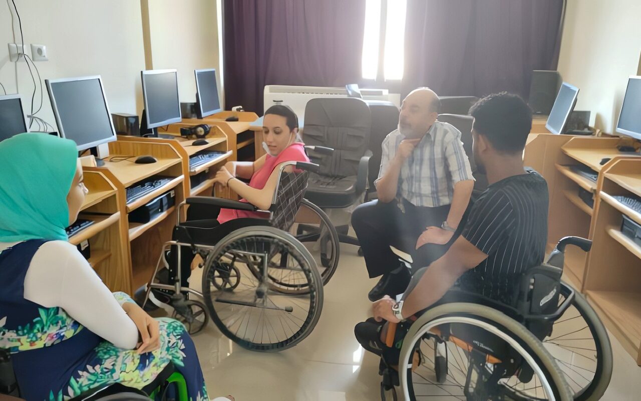 جامعة الإسكندرية ترسي مبدأ «الدمج الشامل»: تمكين الطلاب ذوي الإعاقة على رأس أولوياتنا
