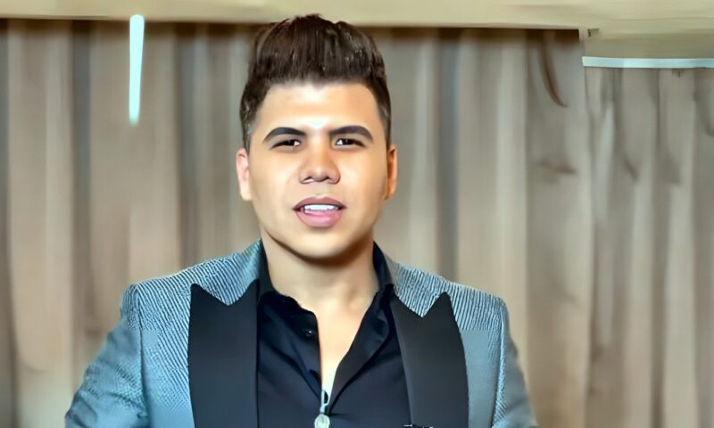 استئناف المتهم بسب وقذف المطرب عمر كمال على حكم حبسه.. بعد قليل