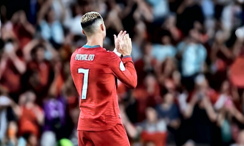 كريستيانو رونالدو مهدد بالإيقاف لمدة 6 أشهر بسبب أزمته مع منتخب البرتغال