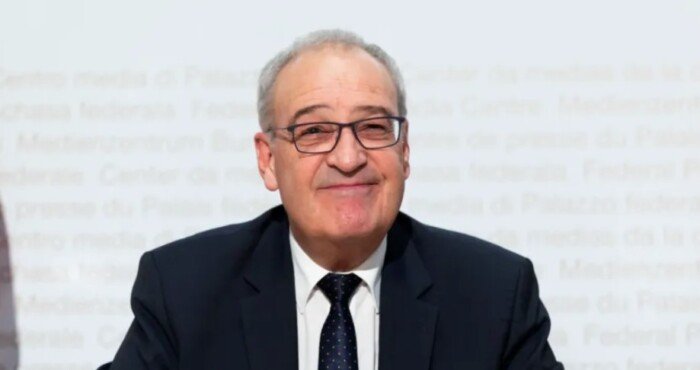 الرئيس السويسري يعلن استقالته من الحكومة الفيدرالية بنهاية ديسمبر 2026