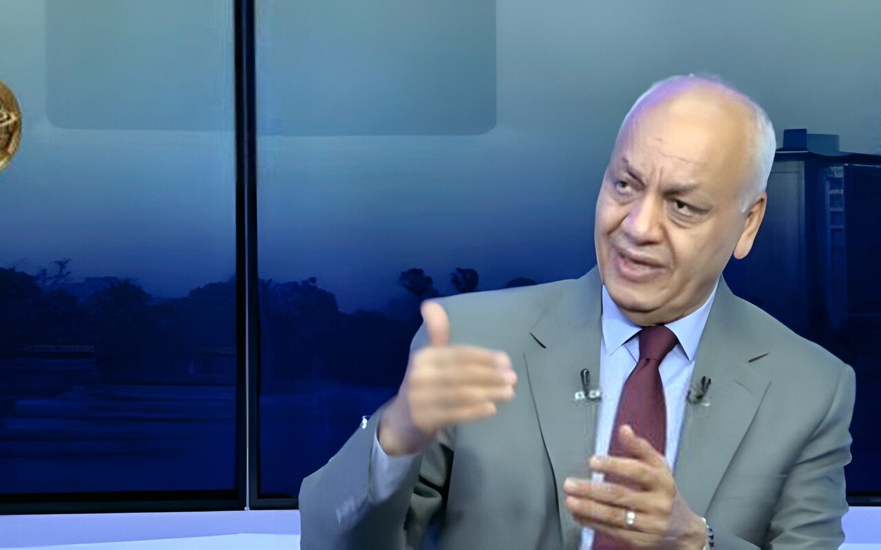 مصطفى بكري: الإخوان يشهدون تصفيات وانقسامات حول الأموال.. والجيل الجديد يتجه للنزاع أو التطرف
