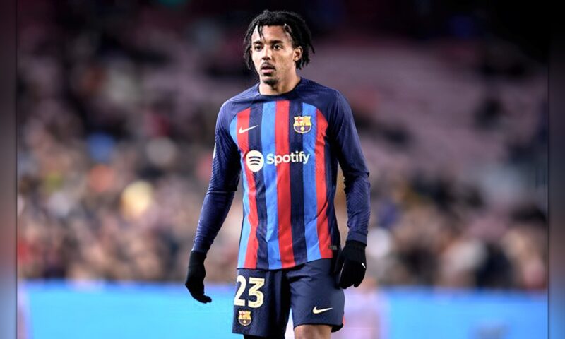 تشيلسي يعيد فتح ملف التعاقد مع جول كوندي لاعب برشلونة